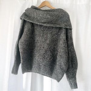 H&M woolly grey off-shoulder sweater size M